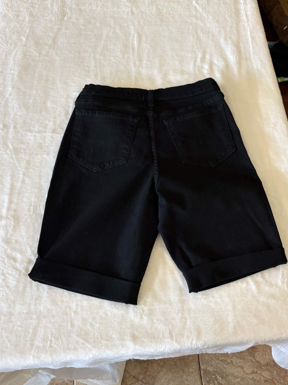 NYDJ Black Cuffed Bermuda Shorts for Women - Picture 2 of 5